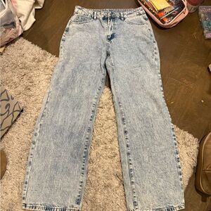 Forever 21 Light Wash Straight Leg Jeans